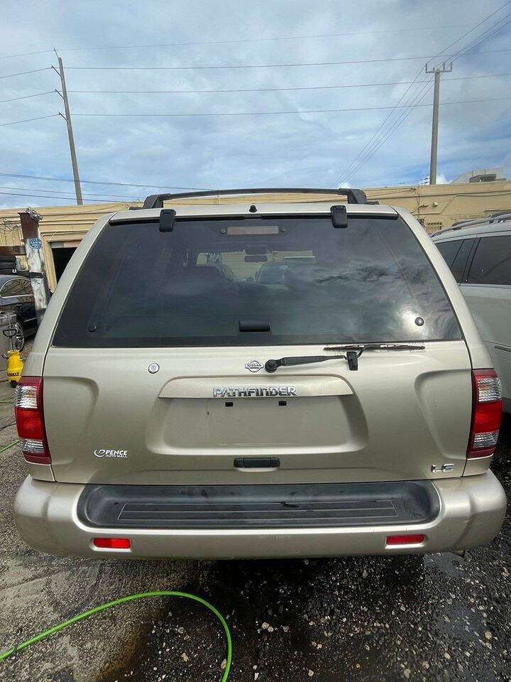 2000 Nissan Pathfinder for sale at 911 Auto, LLC. in Hollywood, FL