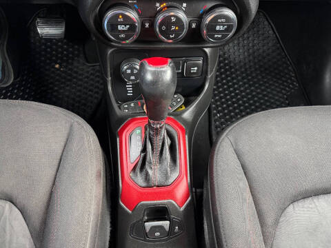 2016 Jeep Renegade Trailhawk