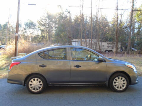 2018 Nissan Versa S Plus