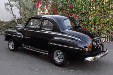 1948 Ford Super Deluxe