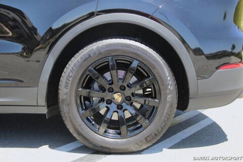 2019 Porsche Cayenne S