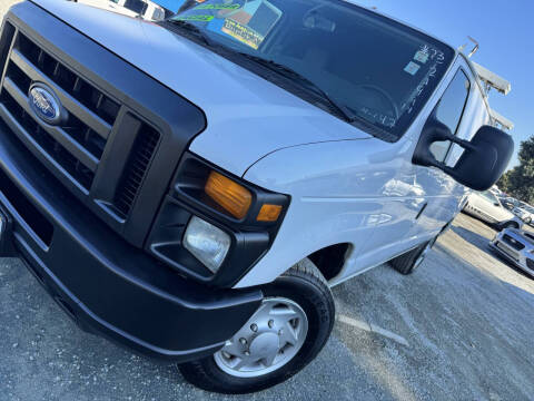 2014 Ford E-Series E-250