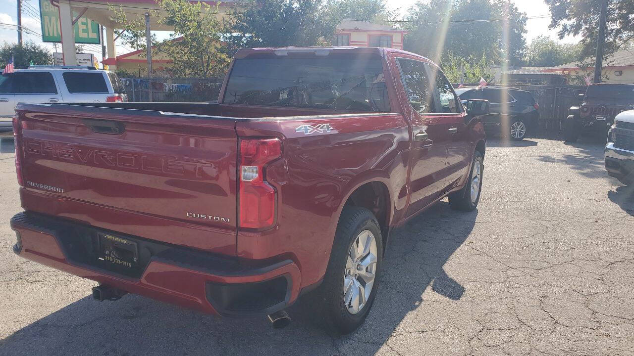 Used Car 2020 Chevrolet Silverado 1500  Custom 4x4 4dr Crew Cab 5.8 Ft. Sb For Sale Under $30,000 In San Antonio, Texas