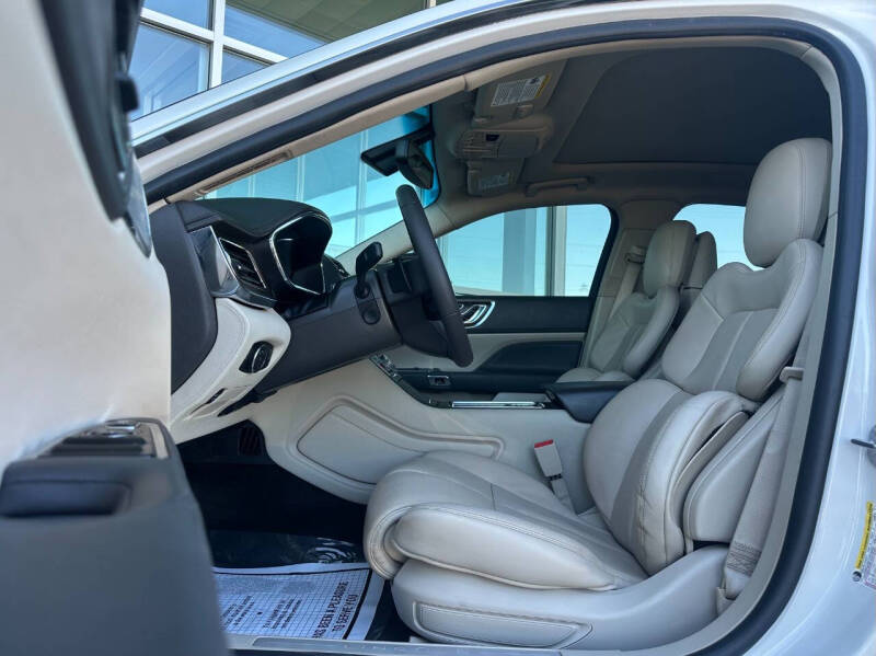 2017 Lincoln Continental Reserve