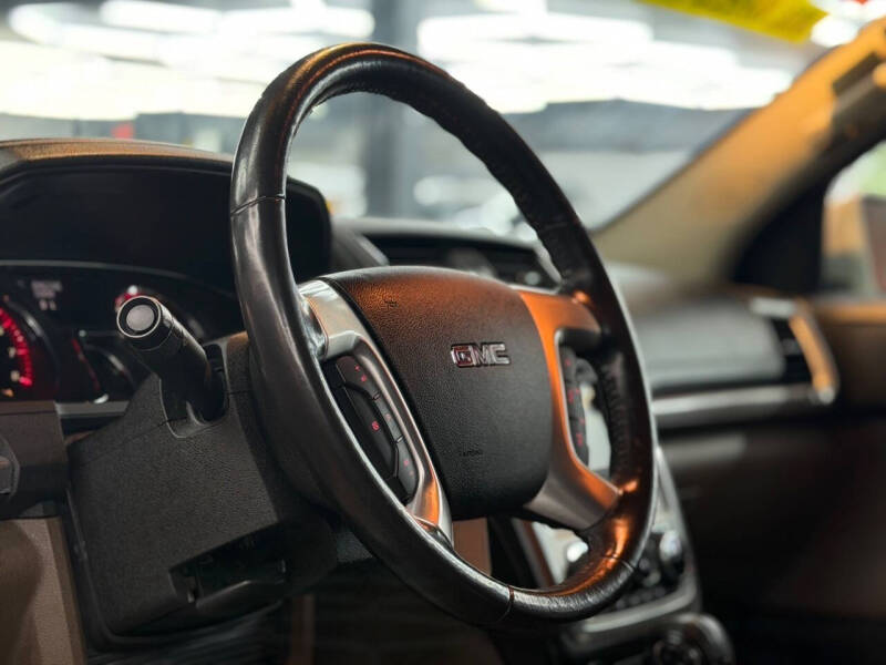 2015 GMC Acadia SLT-1