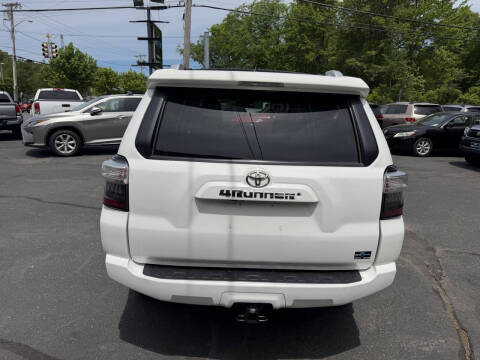 2018 Toyota 4Runner SR5