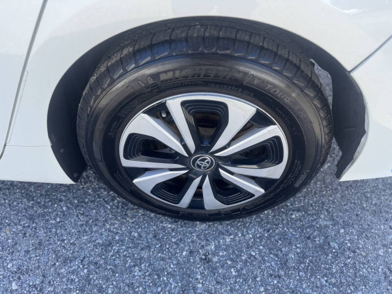 2017 Toyota Prius Prime Plus