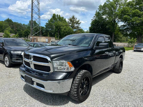 2017 RAM 1500 SLT