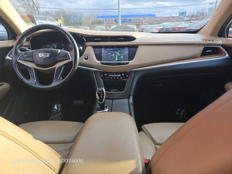 2018 Cadillac XT5 Platinum