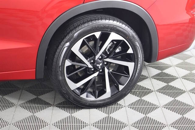 2024 Mitsubishi Outlander PHEV SEL