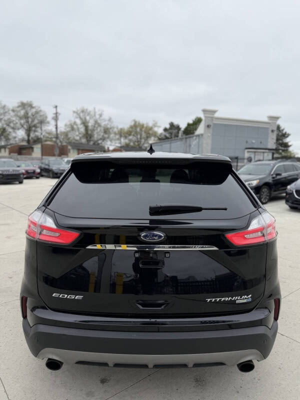 2019 Ford Edge Titanium