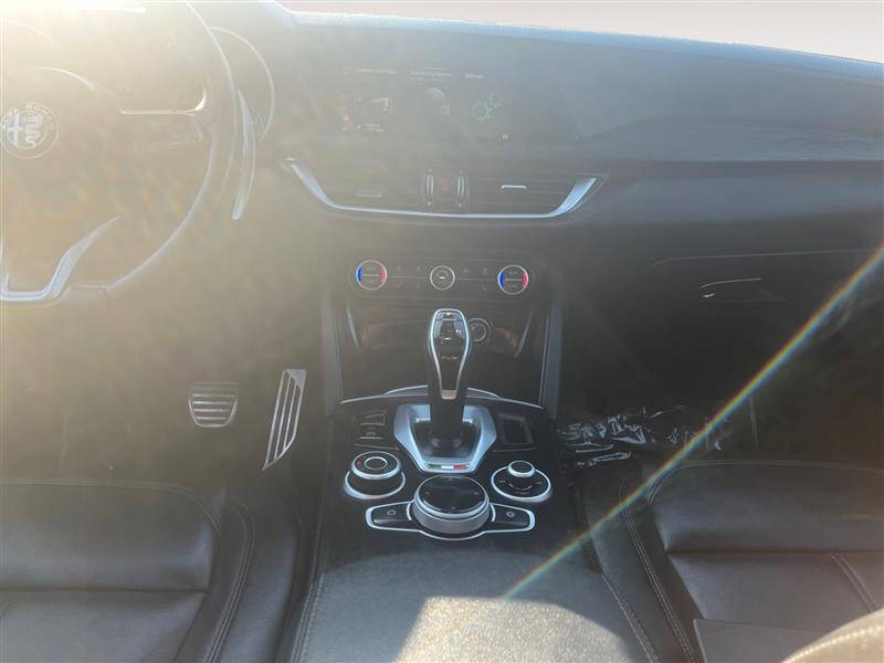 2022 Alfa Romeo Stelvio Sprint