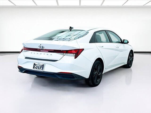 2021 Hyundai Elantra