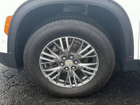 2024 Chevrolet Traverse LT
