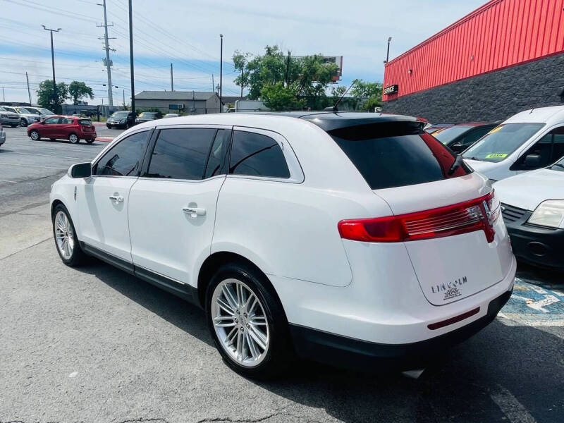 2015 Lincoln MKT EcoBoost