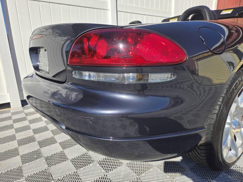 2006 Dodge Viper SRT-10