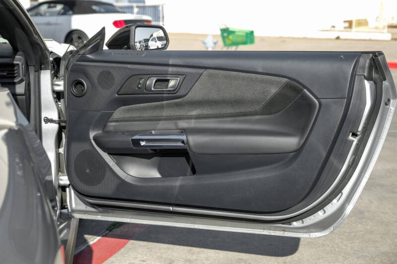 2024 Ford Mustang EcoBoost