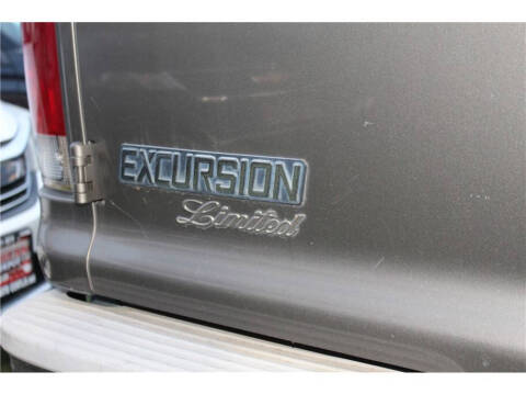 2004 Ford Excursion Limited