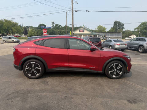 2022 Ford Mustang Mach-E Select