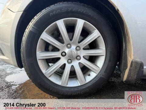 2014 Chrysler 200 Touring