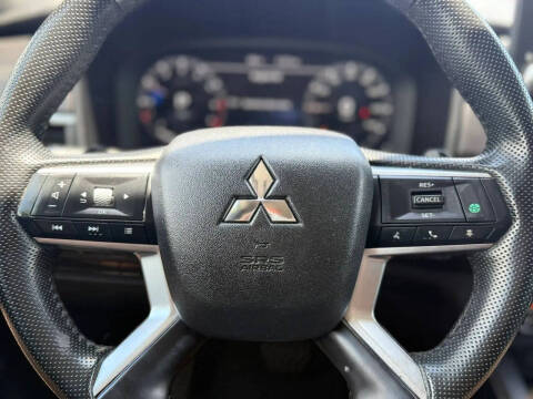 2024 Mitsubishi Outlander
