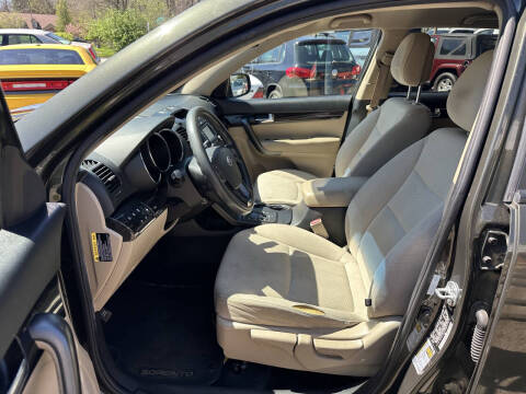 2013 Kia Sorento LX