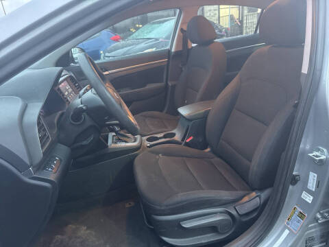 2020 Hyundai Elantra SEL