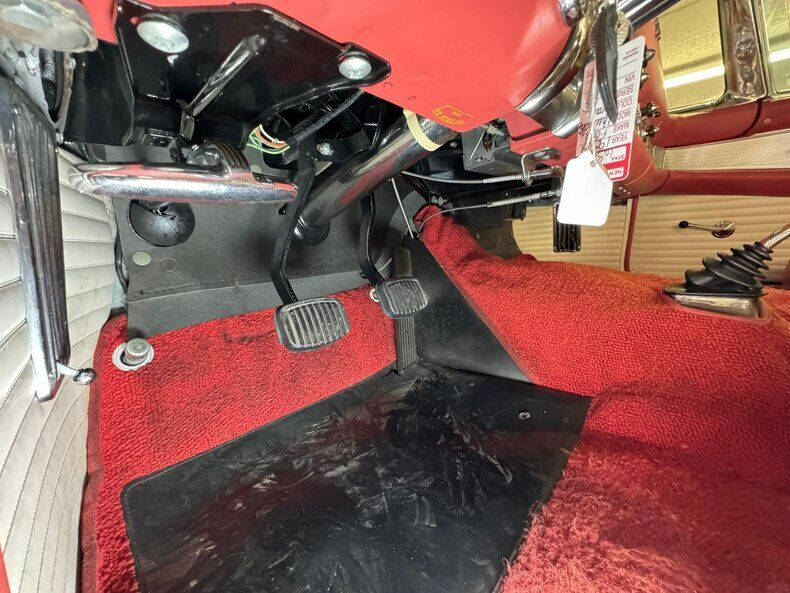 1956 Ford Thunderbird