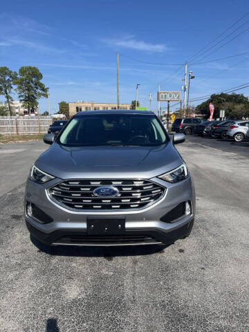 2022 Ford Edge Titanium