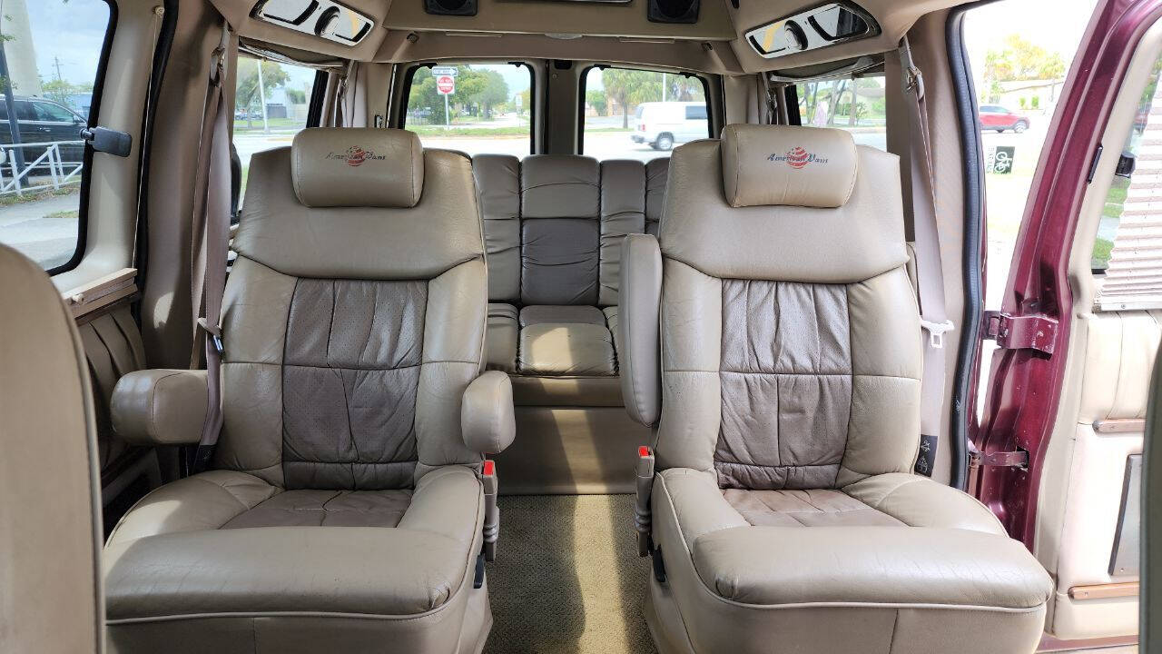 2004 Chevrolet Express  - $13,900