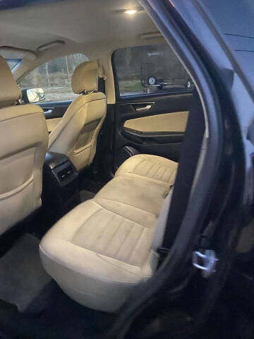 2019 Ford Edge SE