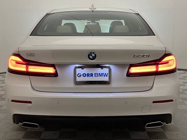 2022 BMW 5 Series 530i