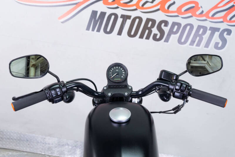 2020 Harley-Davidson Iron 883