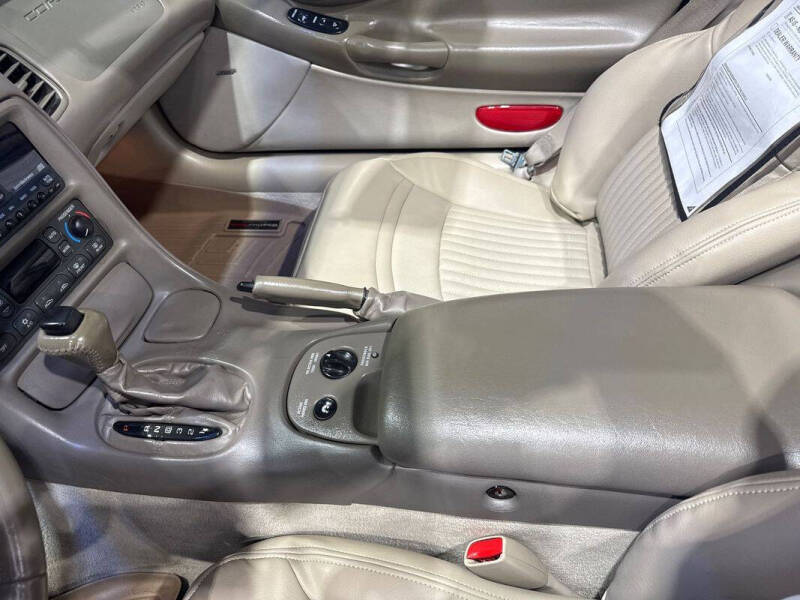 2004 Chevrolet Corvette