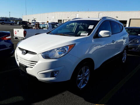 2013 Hyundai Tucson for sale at FLORIDA CAR TRADE LLC in Davie FL