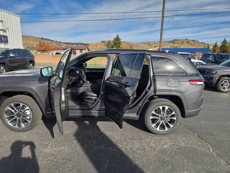 2025 Jeep Grand Cherokee Overland