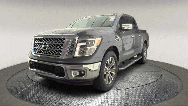 2017 Nissan Titan SL