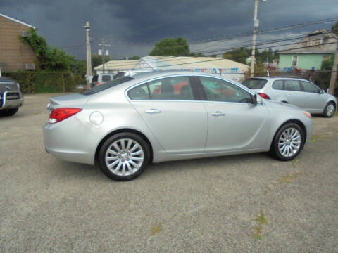2012 Buick Regal Premium 1