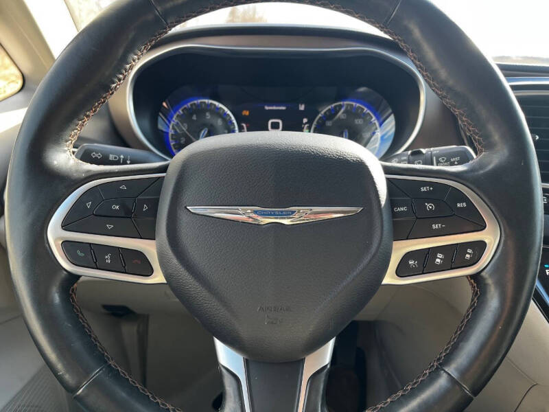 2019 Chrysler Pacifica Touring L Plus