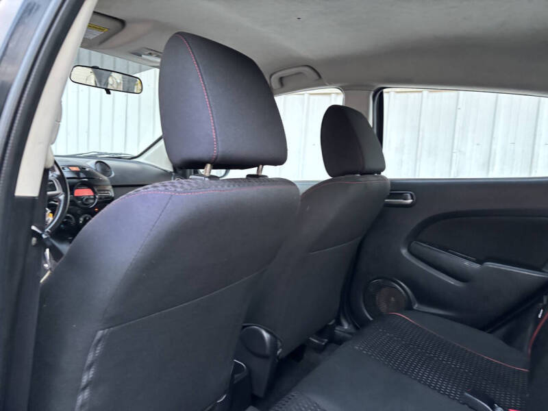 2014 Mazda MAZDA2 Touring