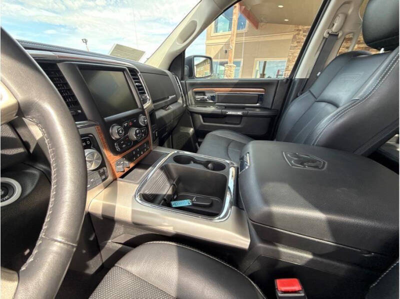 2017 RAM 1500 Laramie