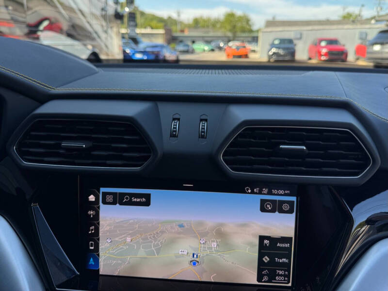 2021 Lamborghini Urus