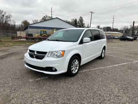 2020 Dodge Grand Caravan for sale at ONG Auto in Farmington MN