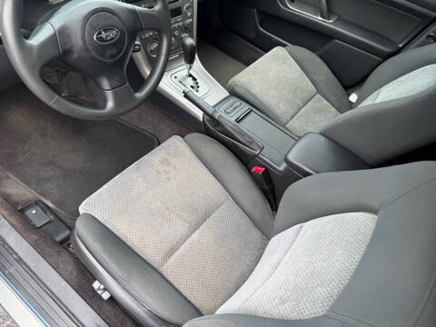 2005 Subaru Outback 2.5i