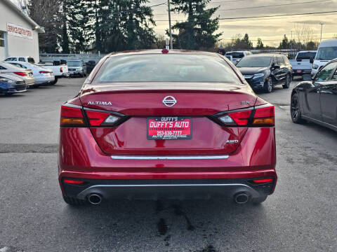 2022 Nissan Altima 2.5 SR