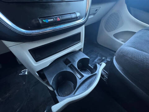 2014 Dodge Grand Caravan SE 30th Anniversary