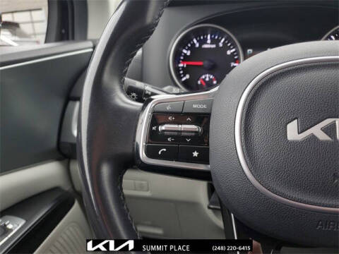 2023 Kia Carnival