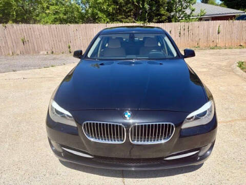 2011 BMW 5 Series 528i