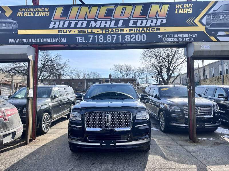 2023 Lincoln Navigator L Standard