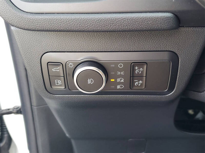 2026 Ford Escape Hybrid ST-Line Elite